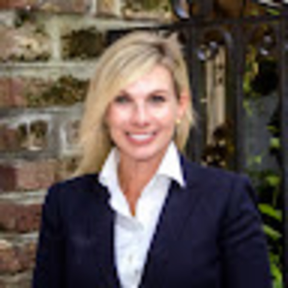 Meet your Posher, Denise
